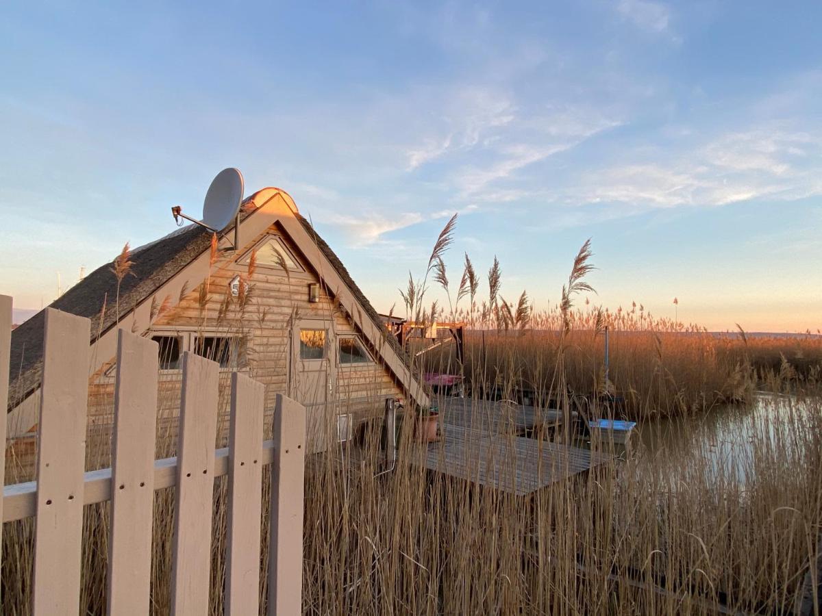 Seehuette Neusiedlersee - Pfahlbau Waterfront 1 Rust Εξωτερικό φωτογραφία