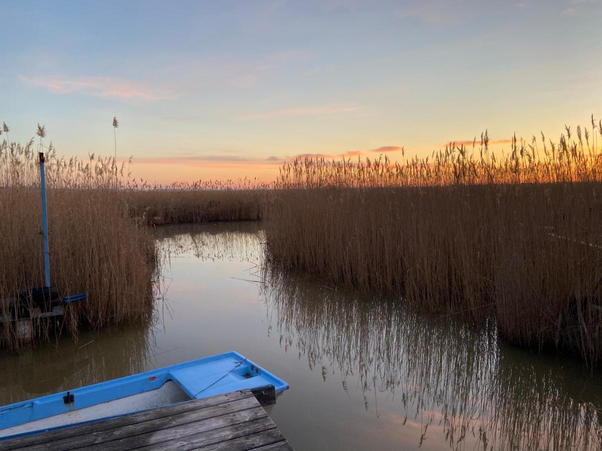 Seehuette Neusiedlersee - Pfahlbau Waterfront 1 Rust Εξωτερικό φωτογραφία